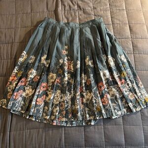 Darling Floral Pleated Skirt